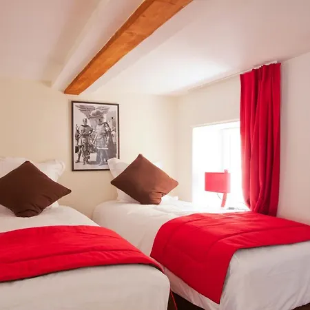 Le 7eme Art Hotel apartamentowy 4*